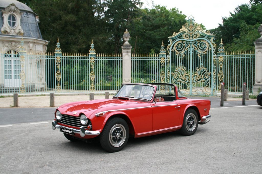 Triumph TR5 Surreytop
