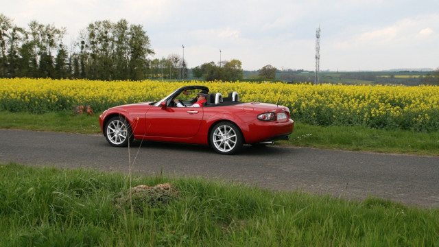 Avec ce Velocity Red Mica, la Miata ne passe pas inaperçue