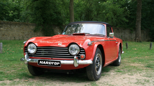 Triumph TR5 Surreytop